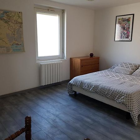 Appartement Rdc Avec Terrasse Epinac-les-Mines Esterno foto